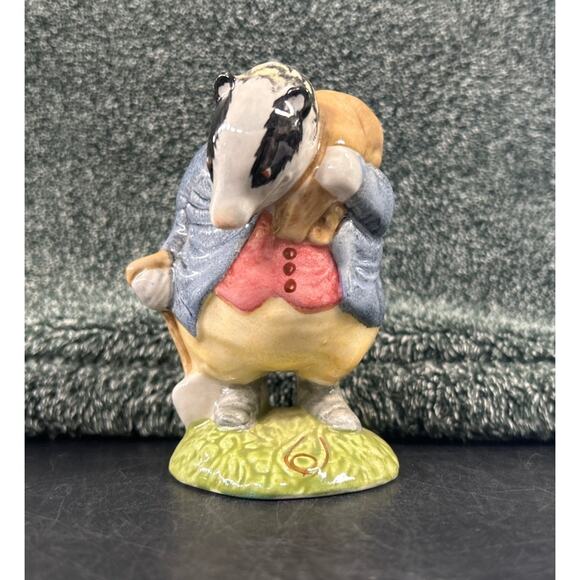 1955 Tommy Brock from Beatrix Potter Beswick England Fredrick Warne Co - Picture 1 of 7